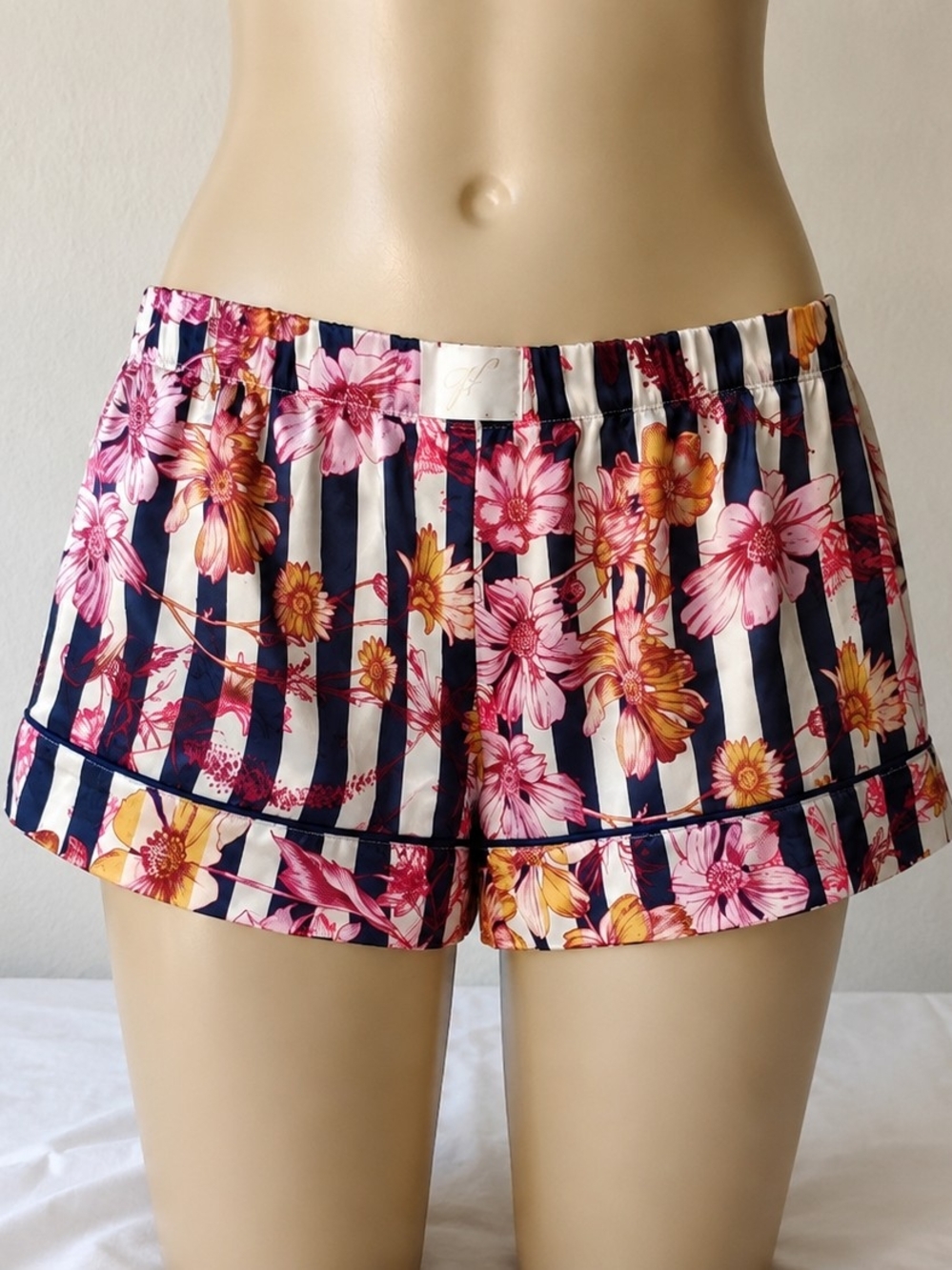Victoria’s Secret Satin Floral Stripe Pajama Shorts Small